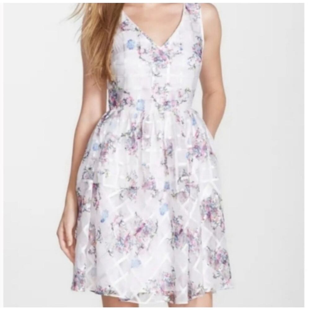 Maeve Peony Garden White Tea Party Dress sz 4P 4 Petite